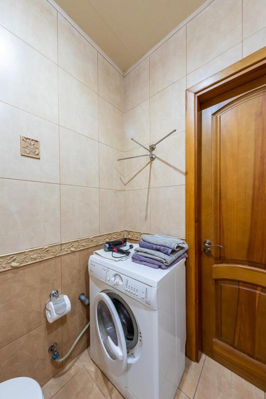 Apartment Near Lva Tolstoho Square Kiew Exterior foto